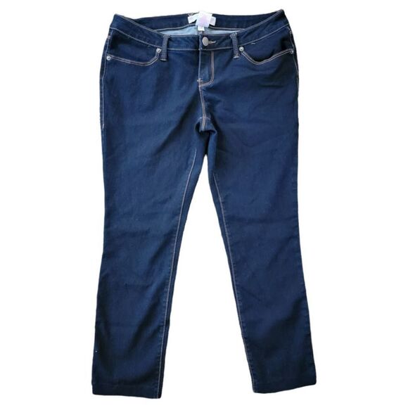 Juniors curvy darkwash cropped straight leg jeans size 13 - Picture 2 of 5